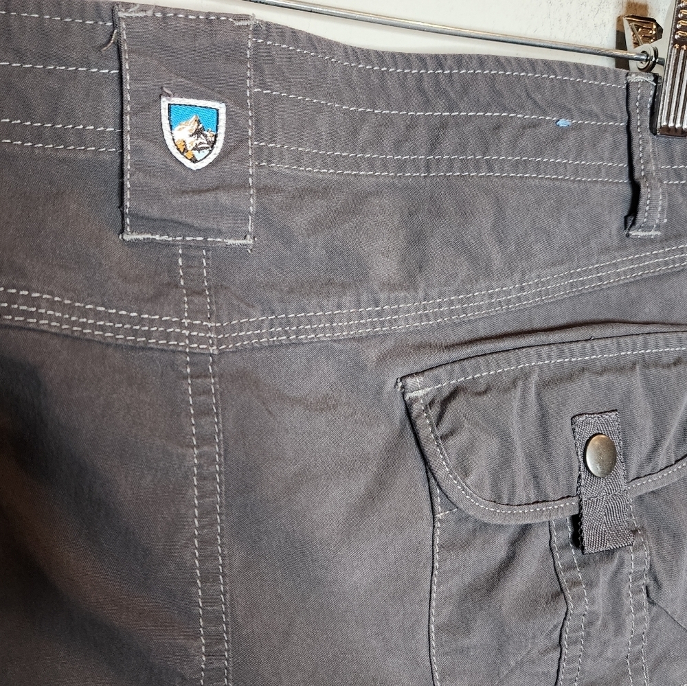 Kuhl Splash Cargo Bermuda Hiking Grey Shorts 6 Pockets Women's Size 12 - Picture 10 of 16